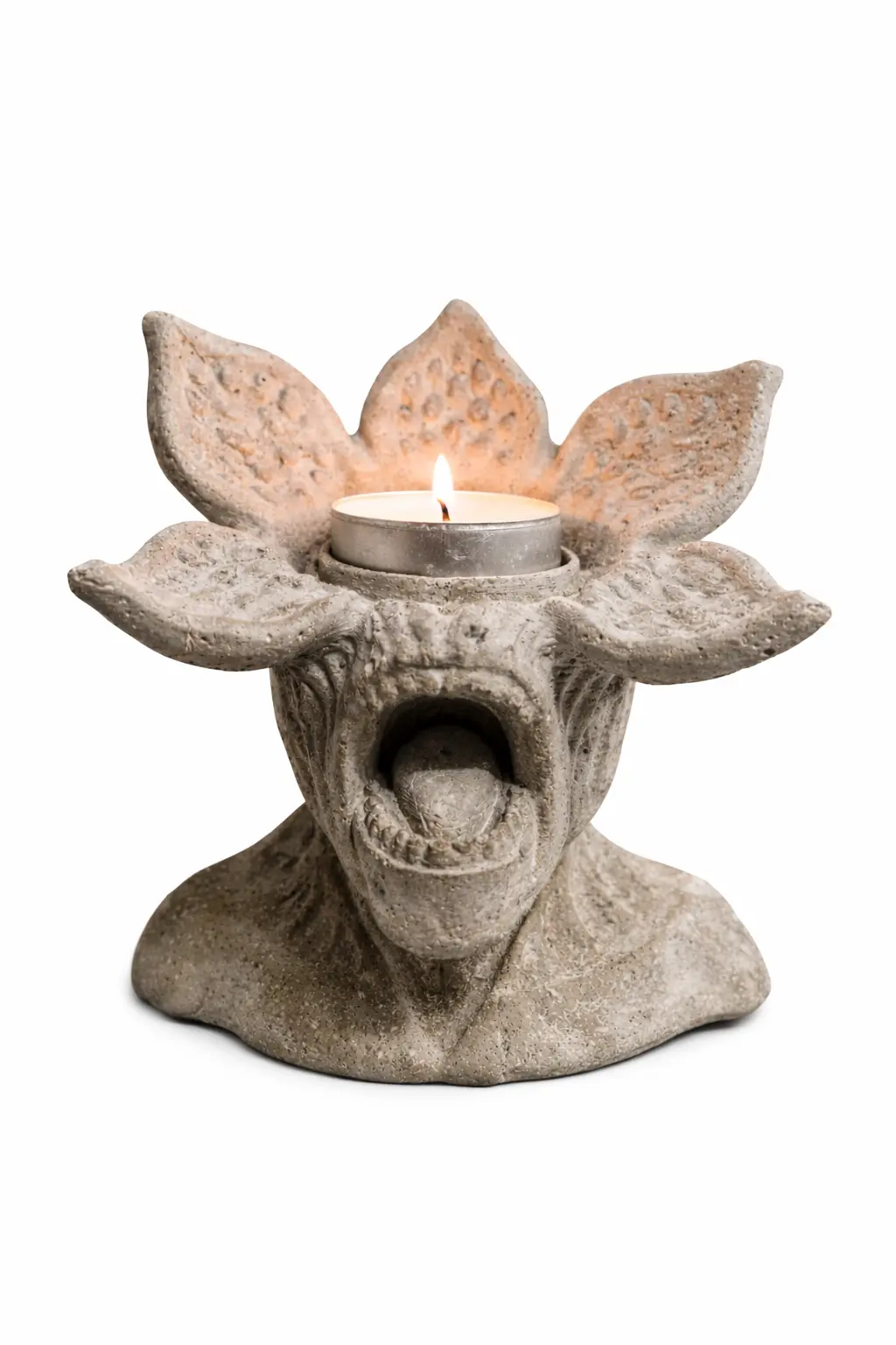 Przebudzenie Fantasy — detal świecznika z betonu 1